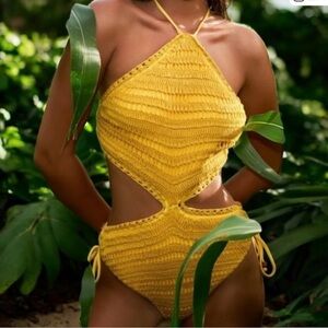 NWT WET SWIMWEAR lane saffron Yellow Crochet One Piece SIZE SMALL